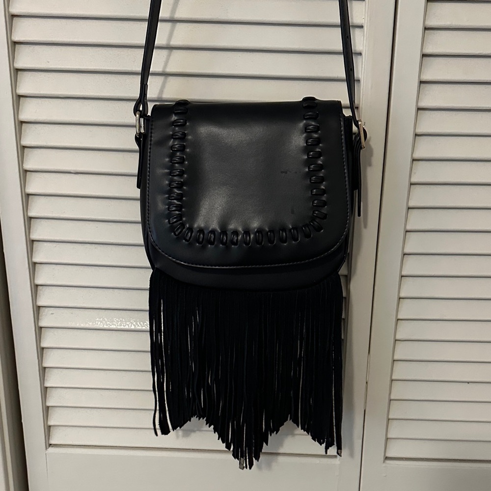 Black Fringe Shoulder Bag nwot